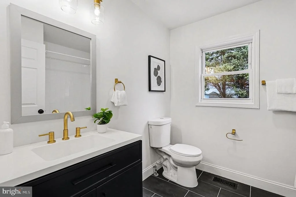 Photo of 123 SUNHIGH DRIVE