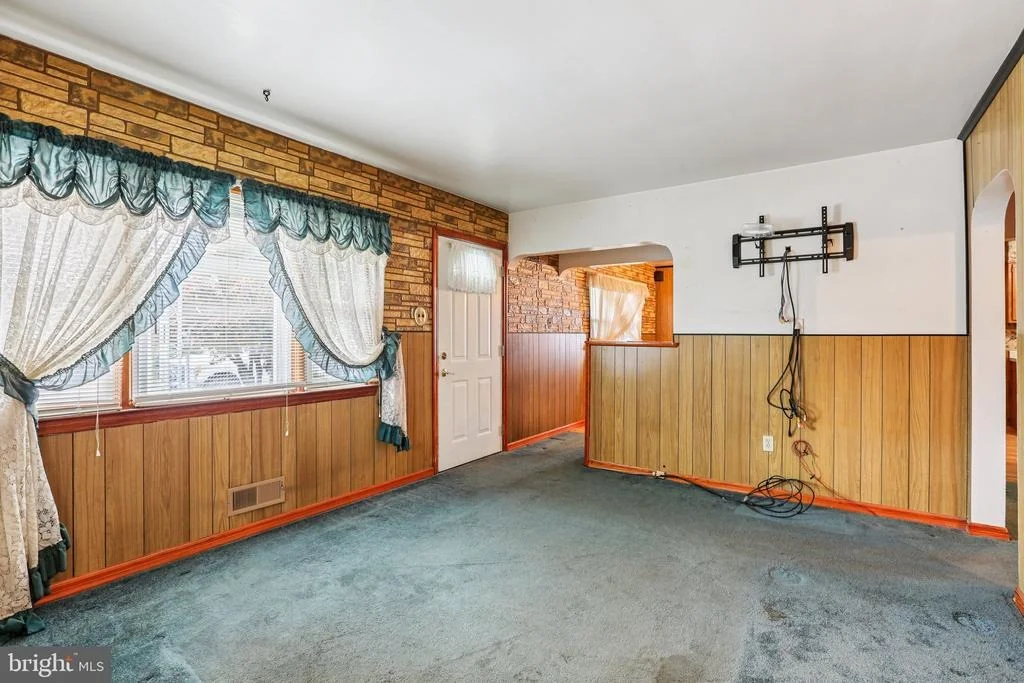 Photo of 316 HOLY CROSS ROAD