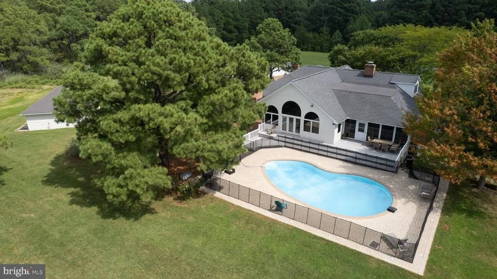 Photo of 1001 WAGNER POINT ROAD
