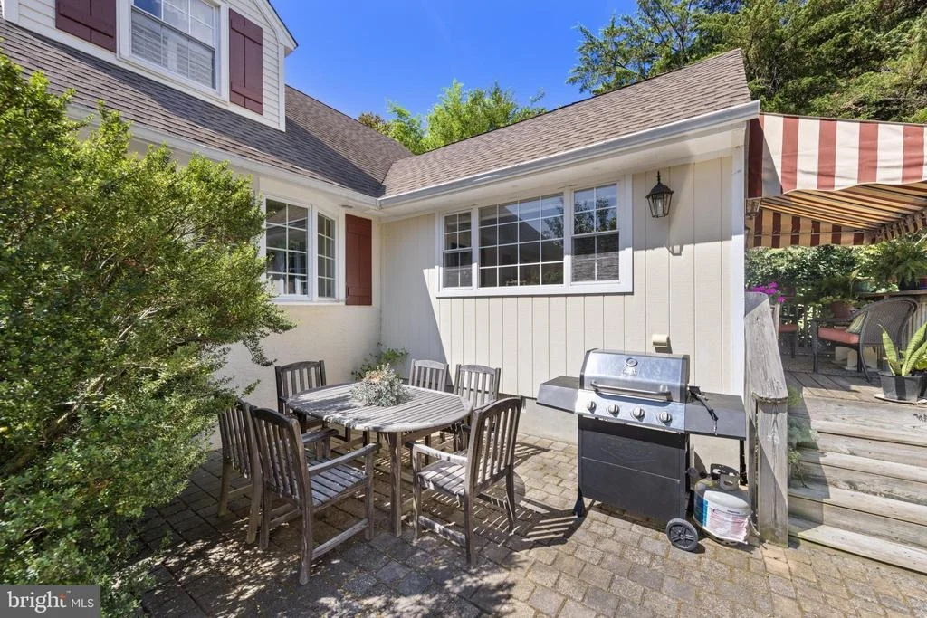 Photo of 410 ABSECON TERRACE