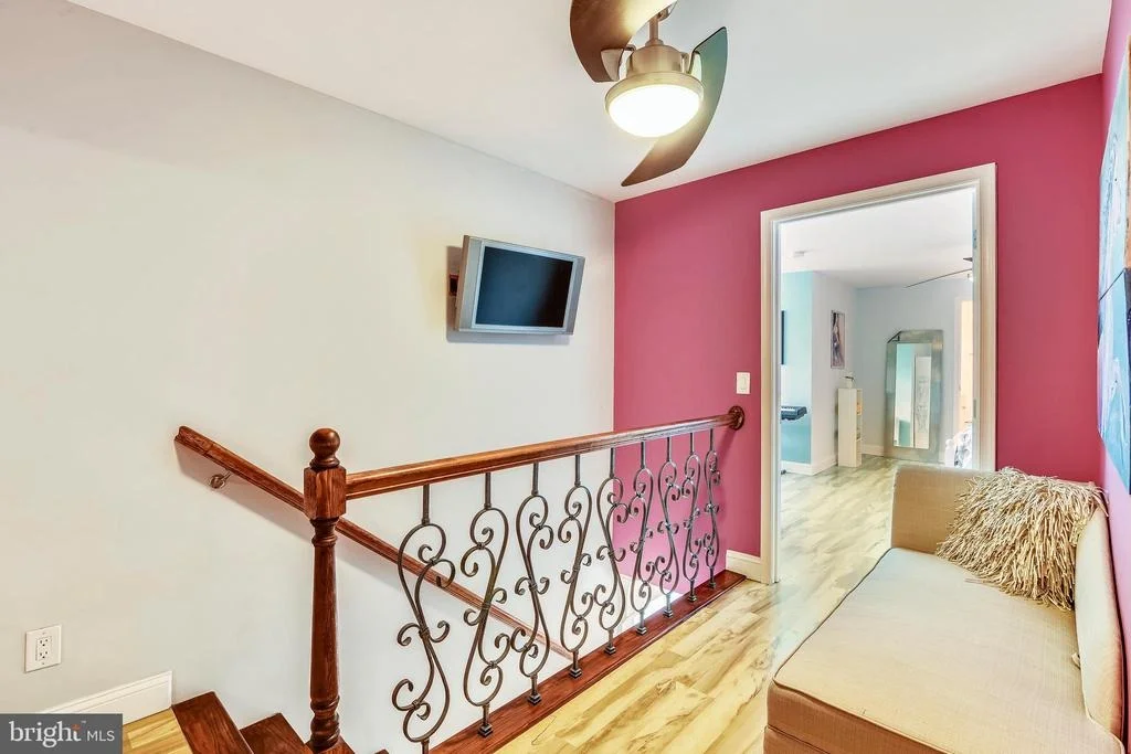 Photo of 2091 HUNTERS CREST WAY