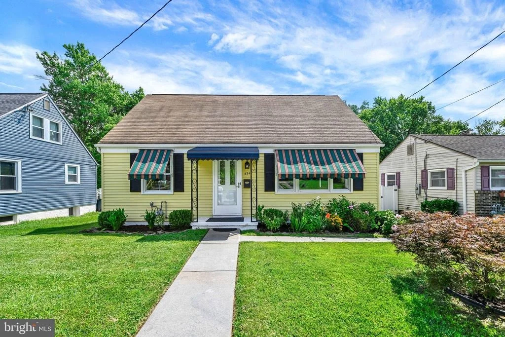 Photo of 634 LONGVIEW