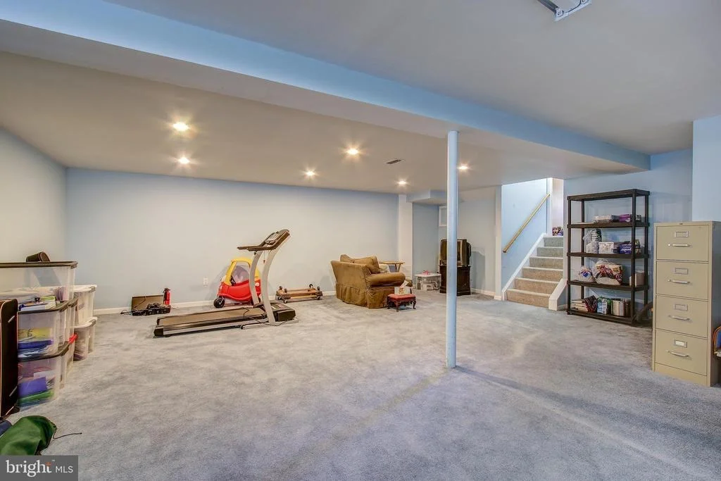 Photo of 906 LAMBERTON DRIVE