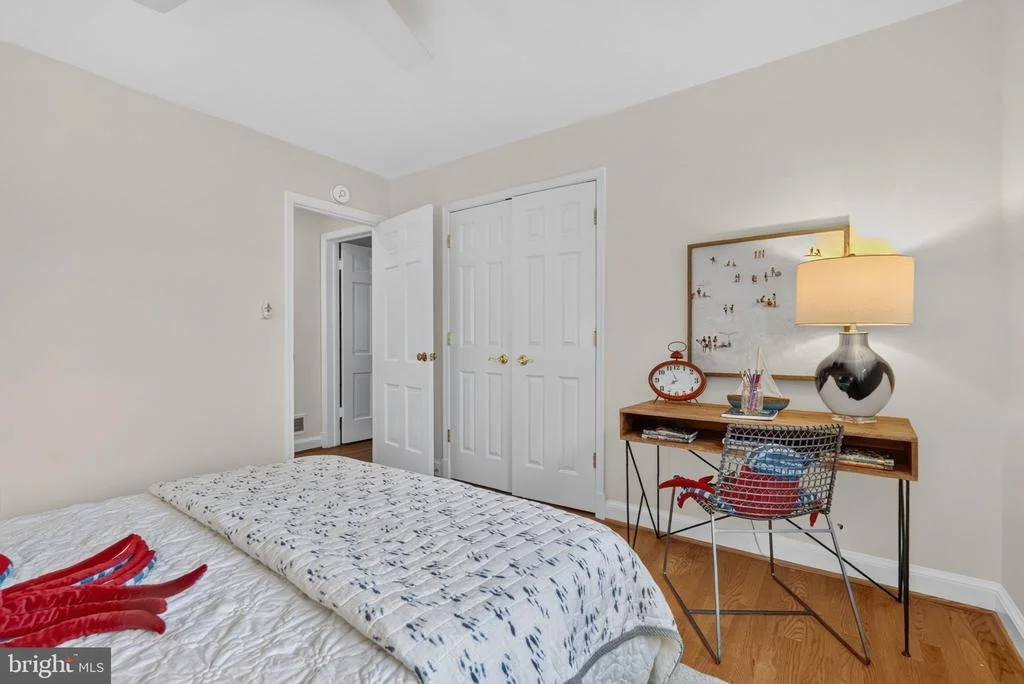 Photo of 415 CROWN VIEW DRIVE