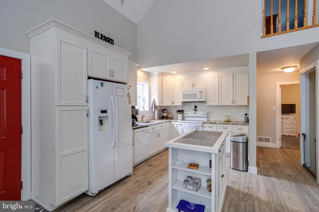 Photo of 44 ALGONQUIN DRIVE