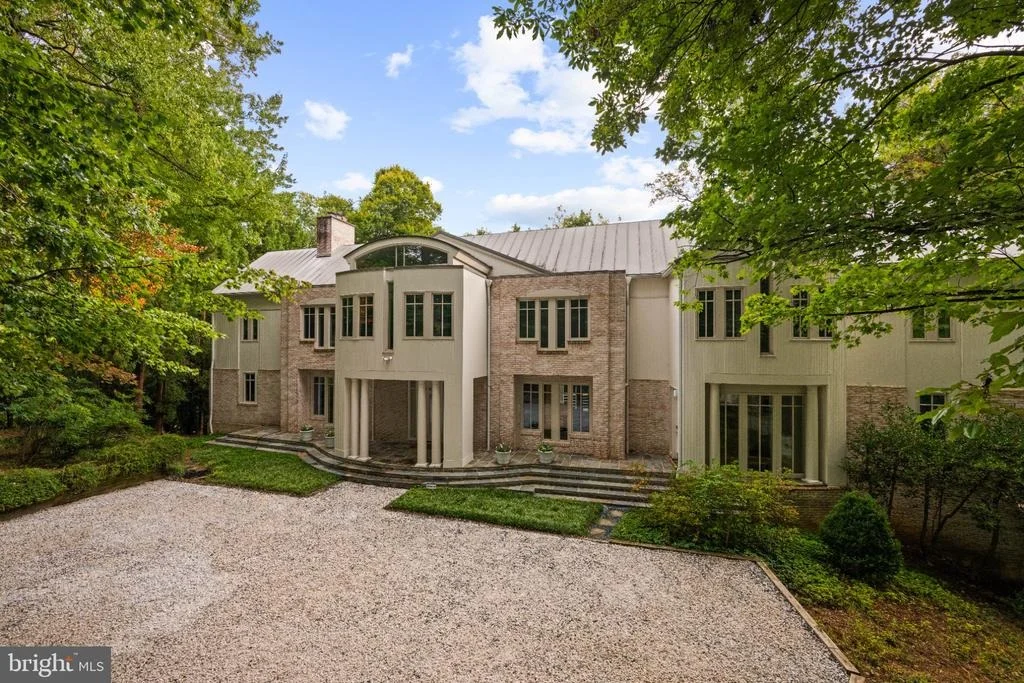 Photo of 1345 POTOMAC SCHOOL ROAD
