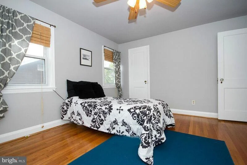 Photo of 806 WARWICK ROAD