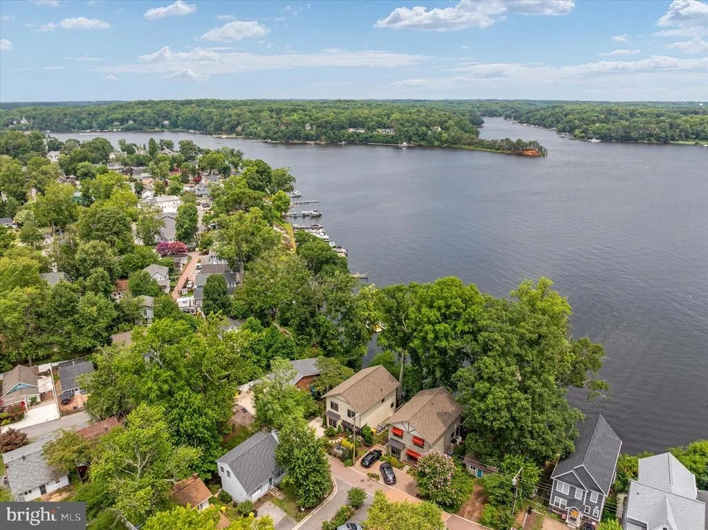 Photo of 20 SHORE WALK ROAD