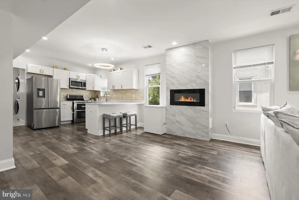 Photo of 3205 GIBBONS AVENUE