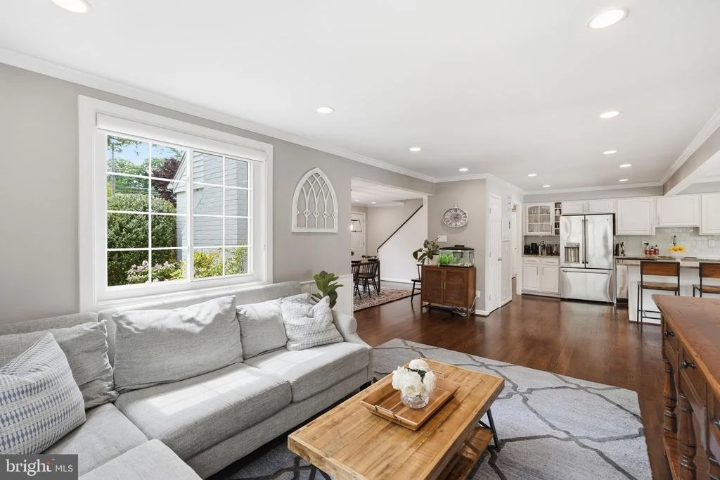 Photo of 6207 ADELAIDE DRIVE
