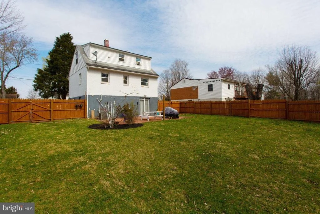 Photo of 9429 LAFAYETTE AVENUE