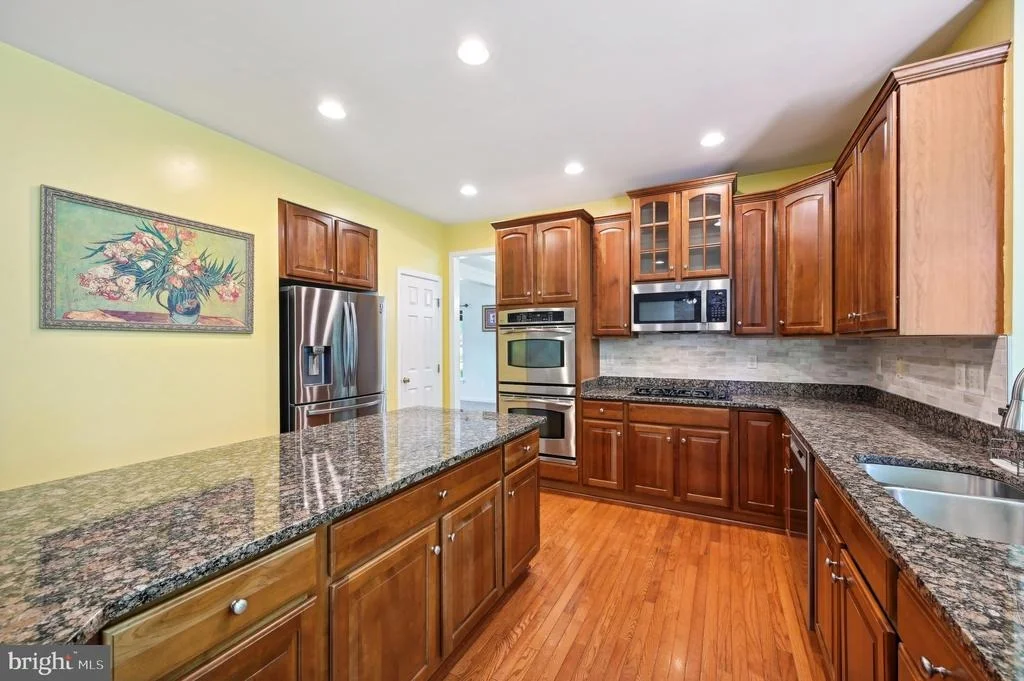 Photo of 2132 CHESTNUT LANE