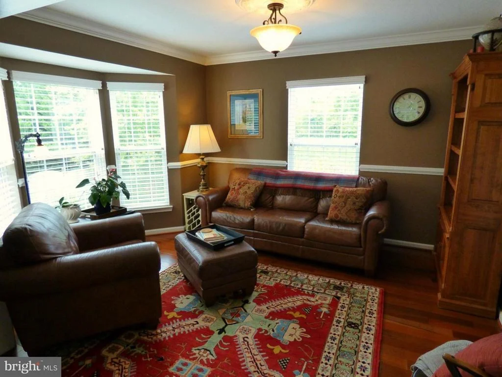Photo of 6852 SNOWDEN COURT