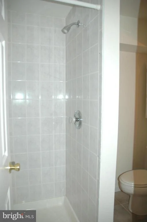 Photo of 403 PICKETT LANE