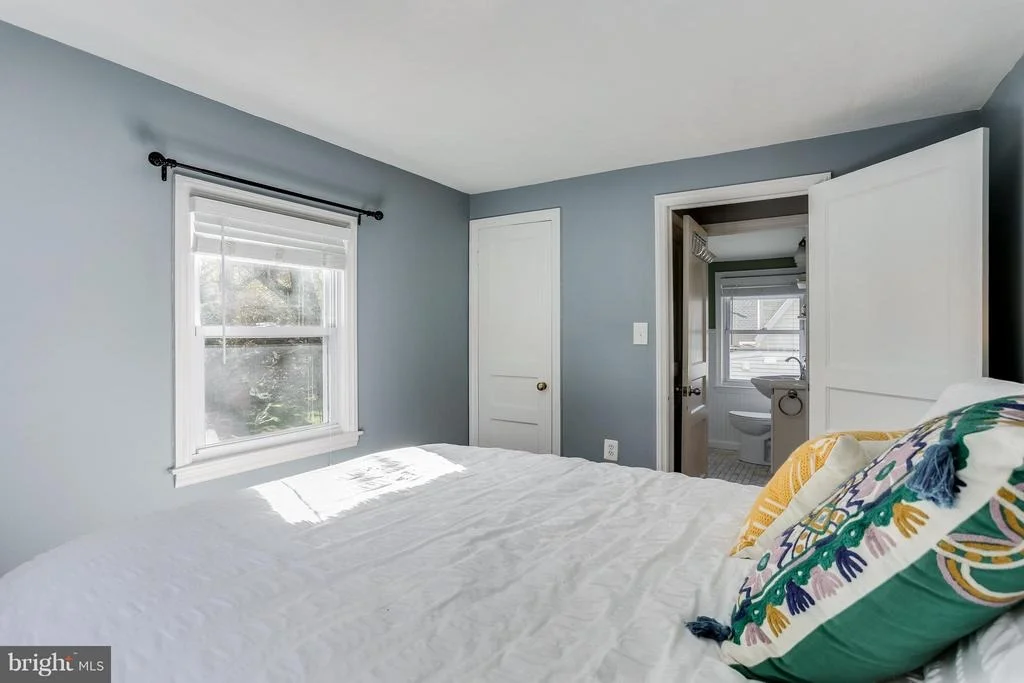 Photo of 1335 BROOK ROAD