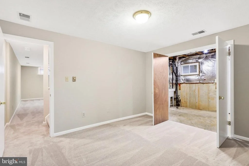 Photo of 6929 COLBURN DRIVE