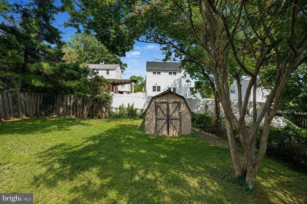 Photo of 9205 GLENVILLE ROAD