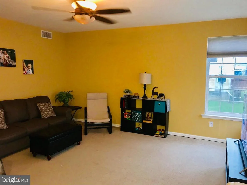 Photo of 435 TOPAZ CIRCLE