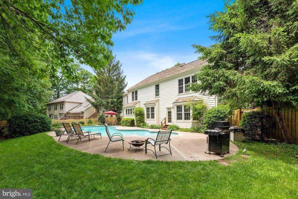 Photo of 2975 FRANKLIN OAKS DRIVE