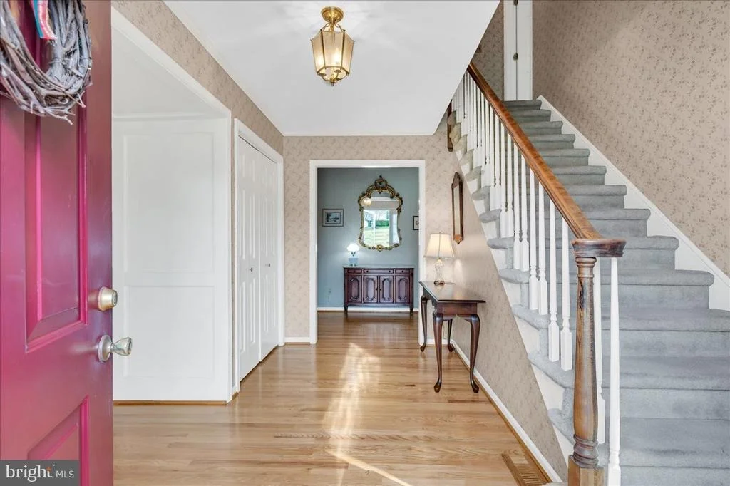 Photo of 47 TENBY CHASE DRIVE