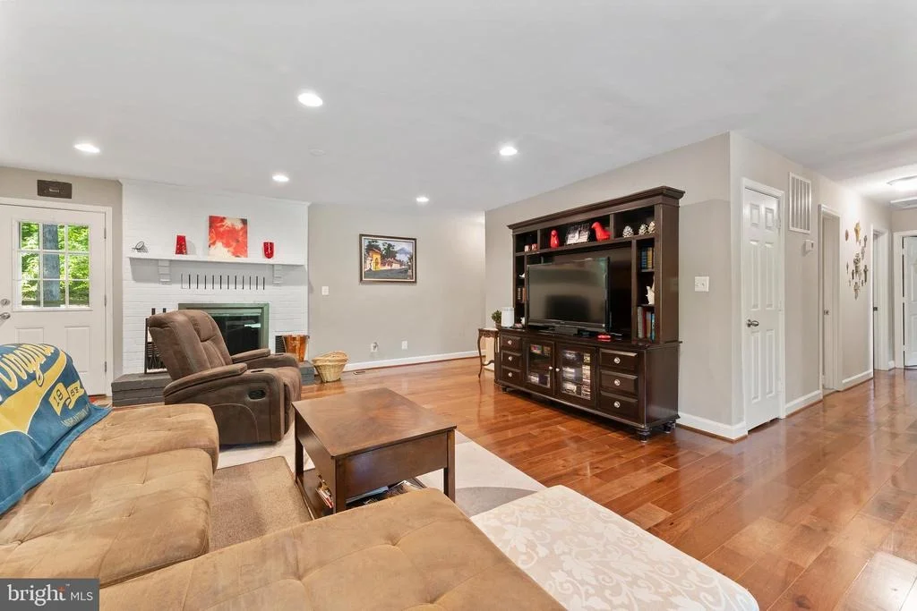 Photo of 34 GREENRIDGE DRIVE