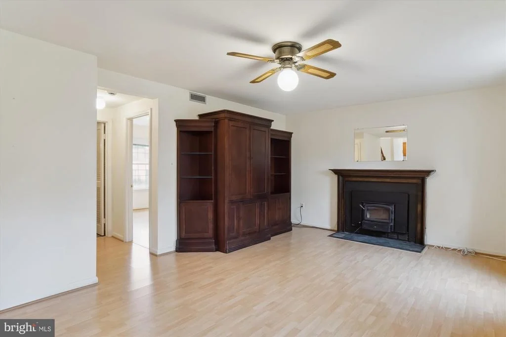 Photo of 19005 HIGH POINT DRIVE