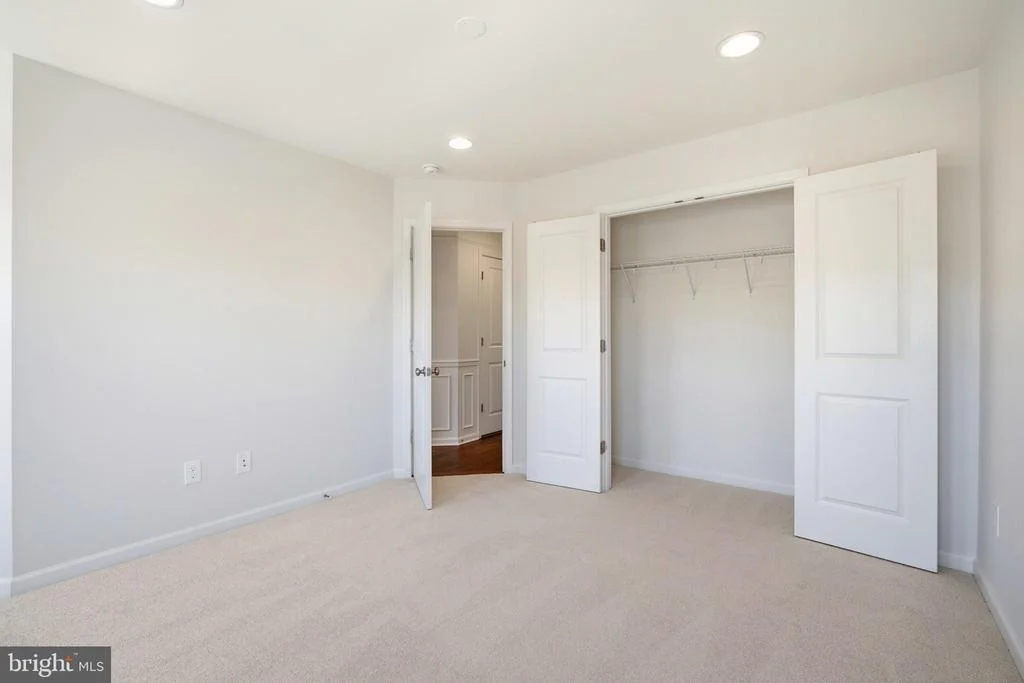 Photo of 23489 EPPERSON SQUARE