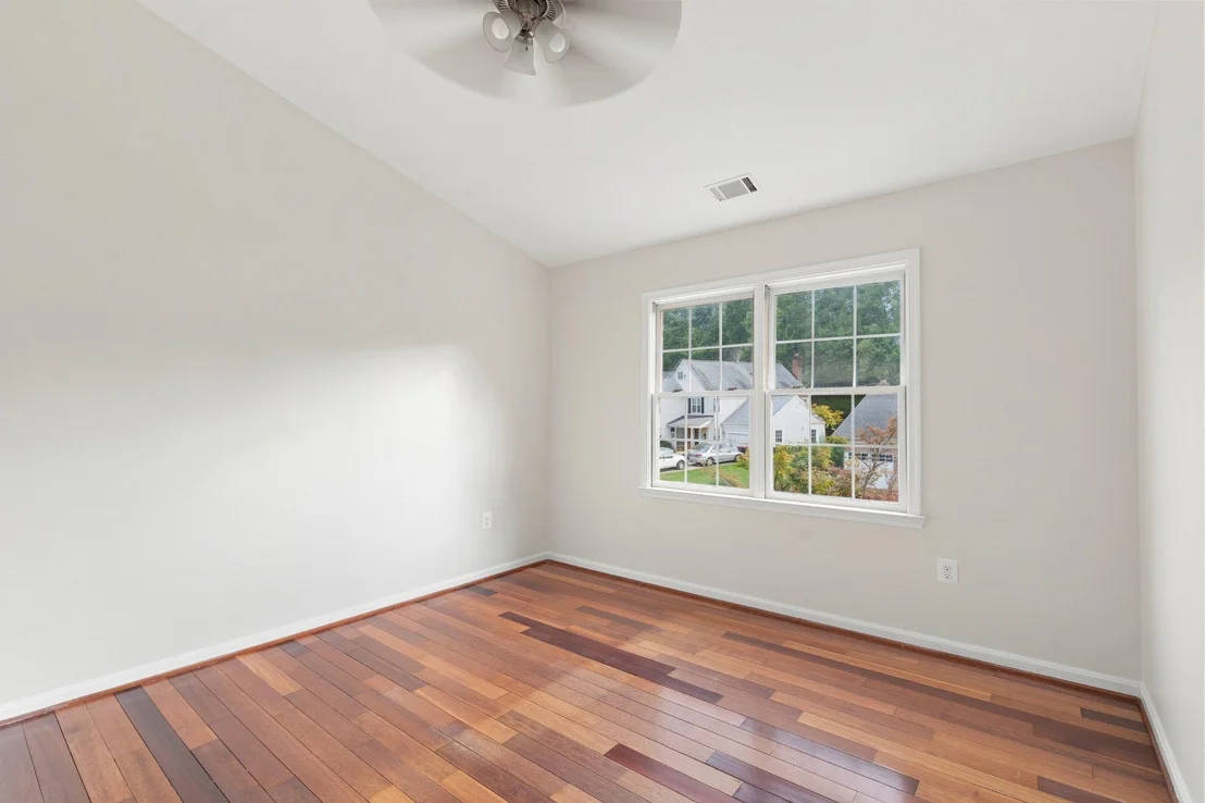 Photo of 15212 BAILEYS LANE