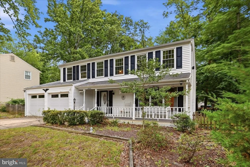 Photo of 15923 DOLPHIN DRIVE