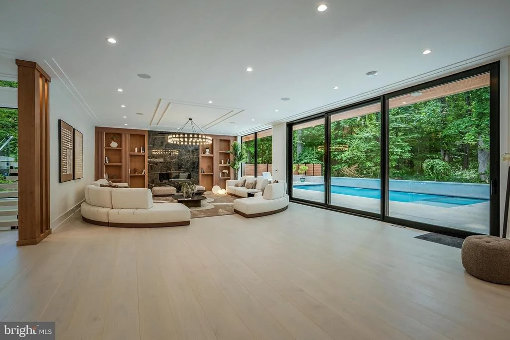 Photo of 7841 OLD DOMINION DRIVE