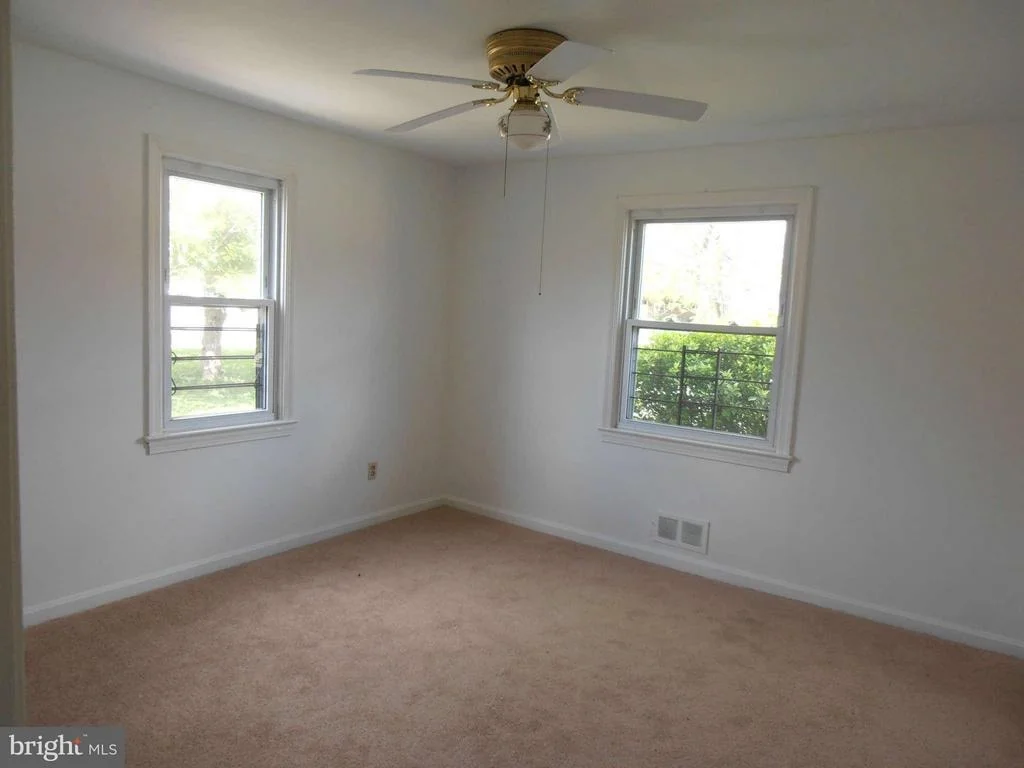 Photo of 908 PHILIP POWERS DRIVE