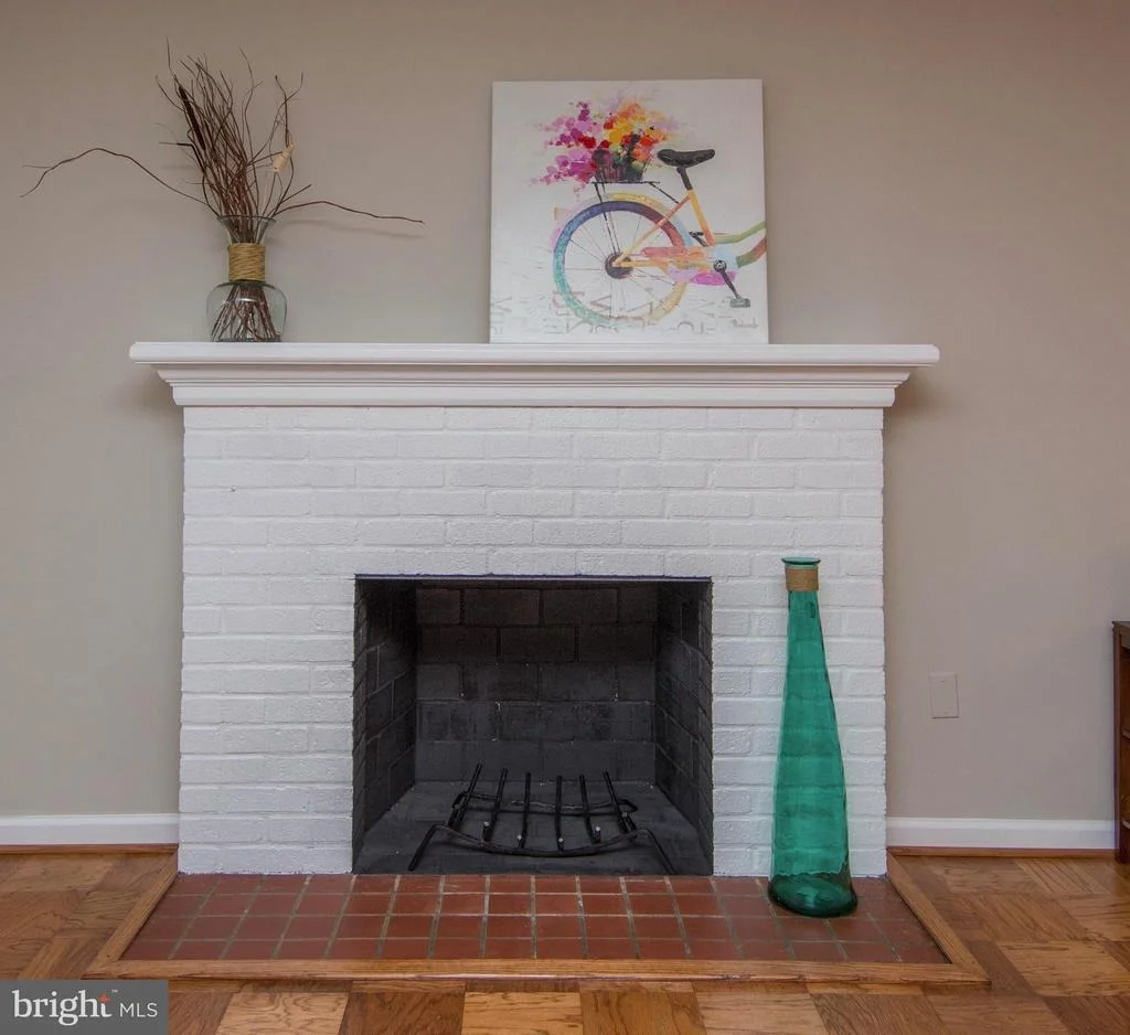 Photo of 7524 JERVIS STREET