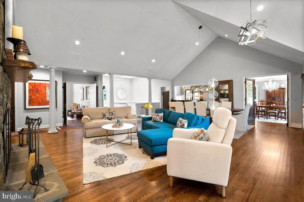 Photo of 17030 BARN RIDGE DRIVE