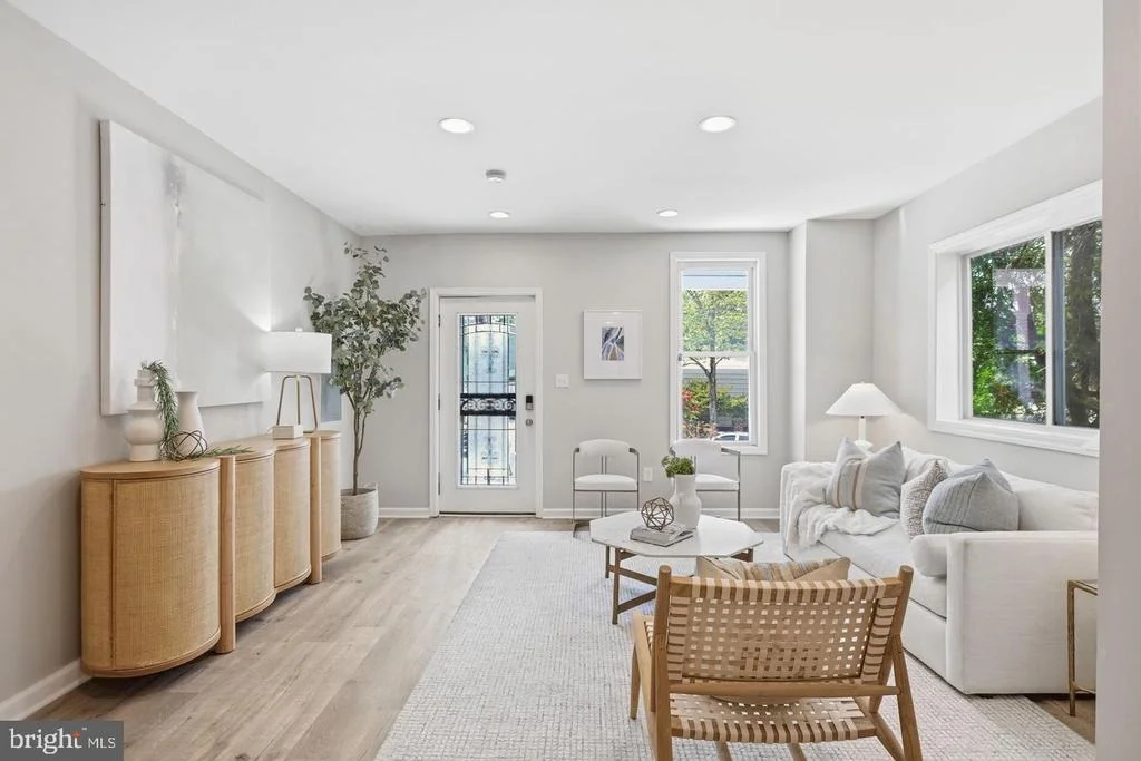 Photo of 2210 BRYAN PLACE SE