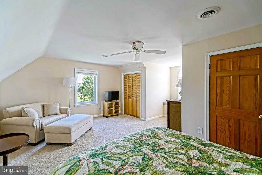 Photo of 24 ARNELL ROAD