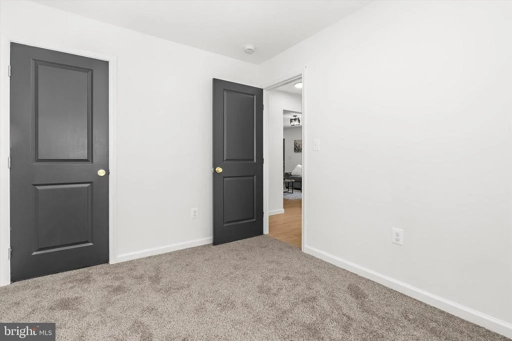 Photo of 4809 70TH PLACE