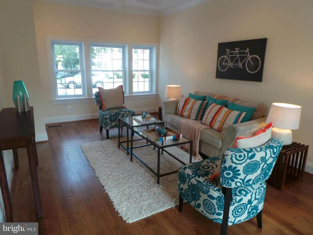 Photo of 1508 OAKCREST DRIVE