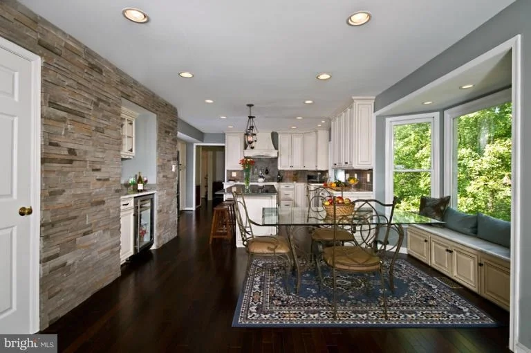 Photo of 6840 COMPTON HEIGHTS CIRCLE