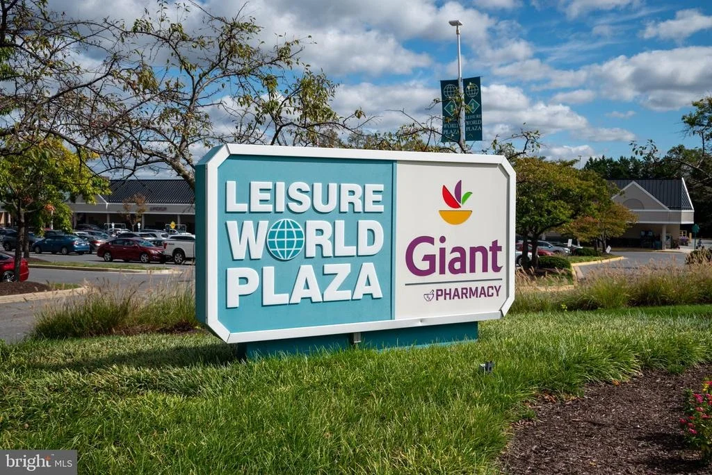 Photo of Unit 4608 at 15100 INTERLACHEN DRIVE