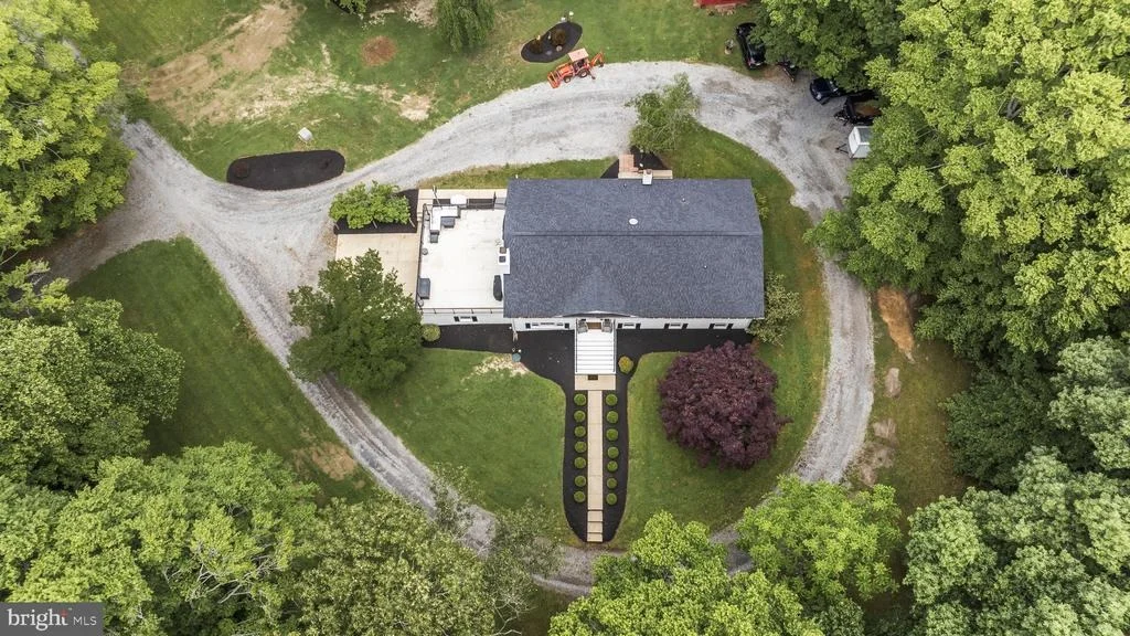 Photo of 6313 MALLARD LANE