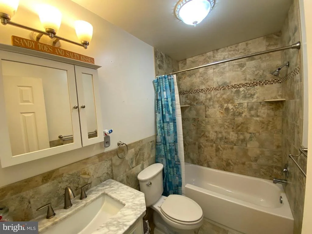 Photo of 5540 OLIVER LANE