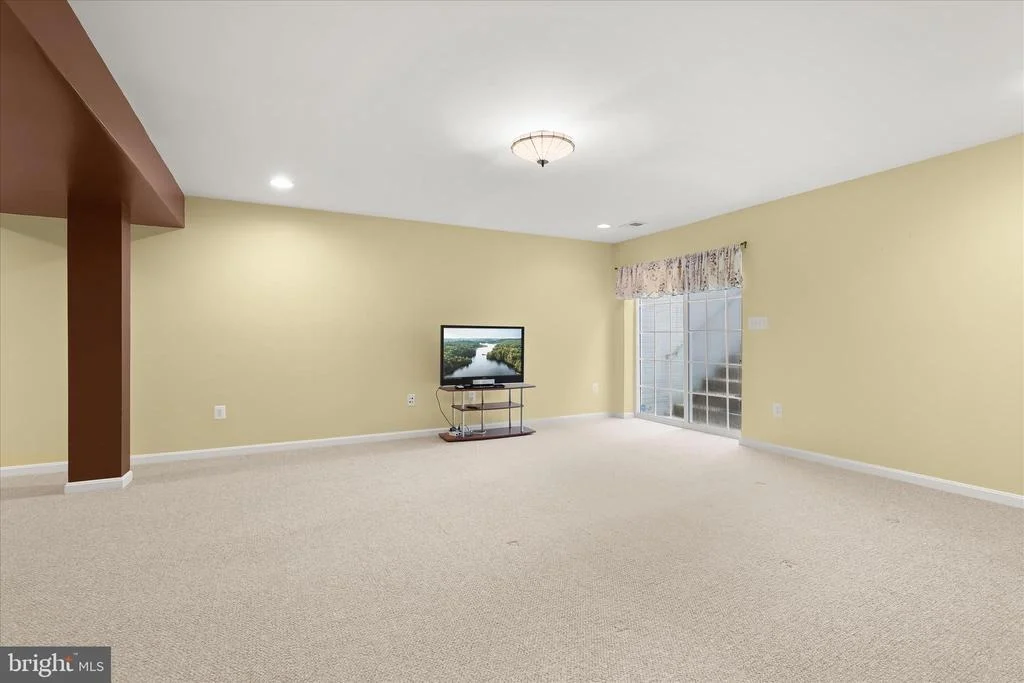 Photo of 2035 MYRTLEWOOD ROAD
