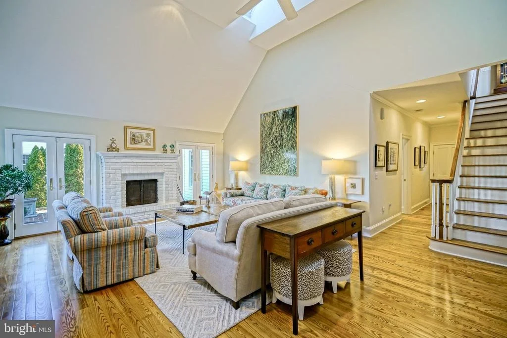 Photo of 558 PILOTTOWN ROAD