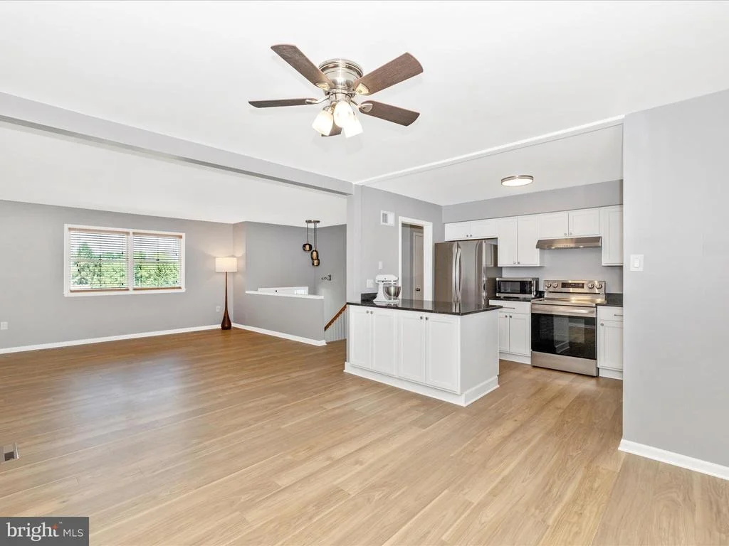 Photo of 7291 BEECHTREE LANE