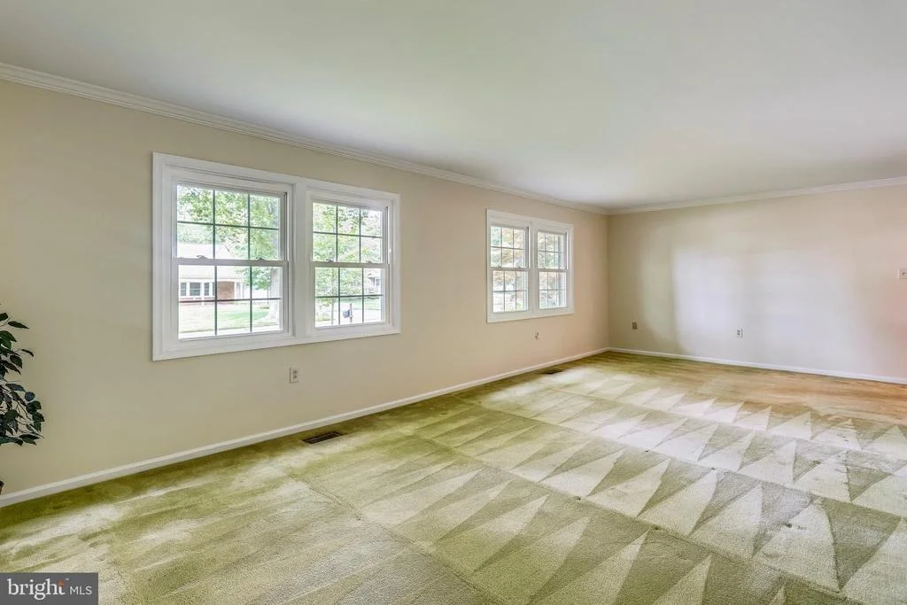 Photo of 14045 BREEZE HILL LANE