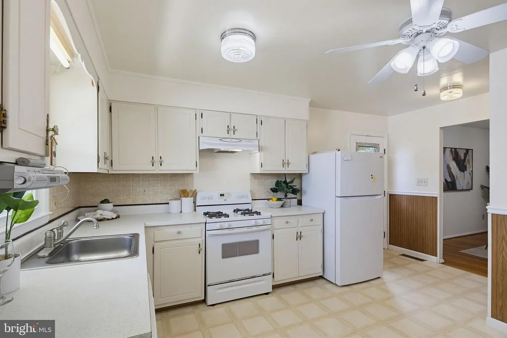 Photo of 8916 KILKENNY CIRCLE