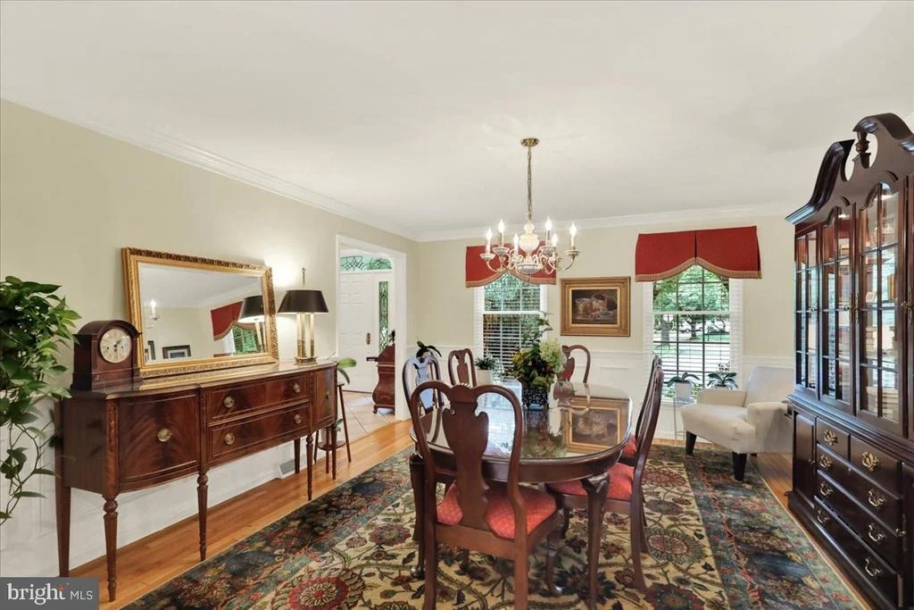 Photo of 225 LOGAN AVENUE