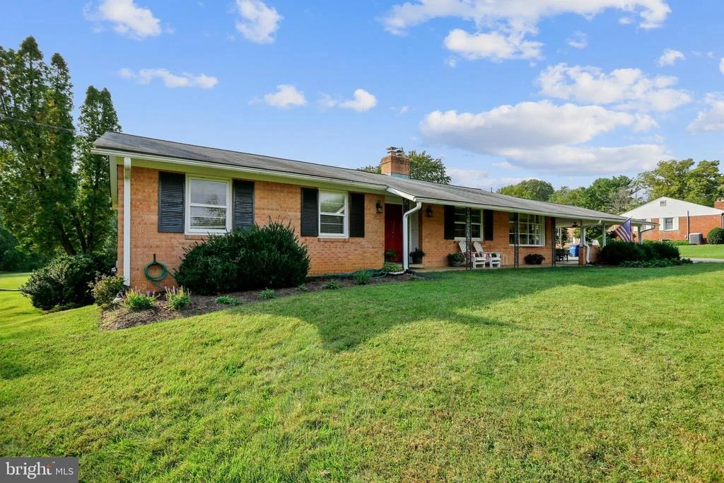 Photo of 16700 NORBROOK DRIVE