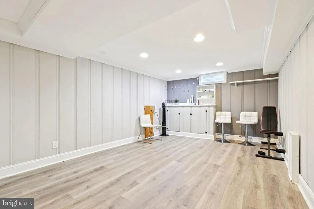 Photo of 4214 THORNCLIFF ROAD