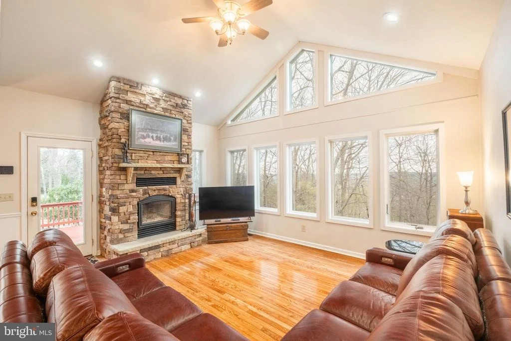Photo of 790 SUNSET RIDGE DRIVE